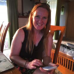 Michelle - Police Checked Pet Sitter & Dog Walker in Rhyll, VIC | PetCloud